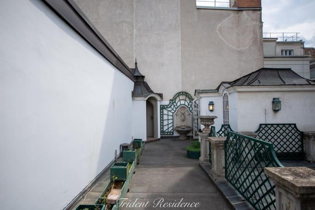 Zum Blauen Karpfen Appartement Wenen Buitenkant foto