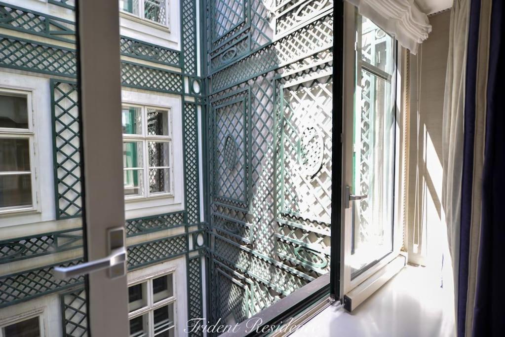 Zum Blauen Karpfen Appartement Wenen Buitenkant foto
