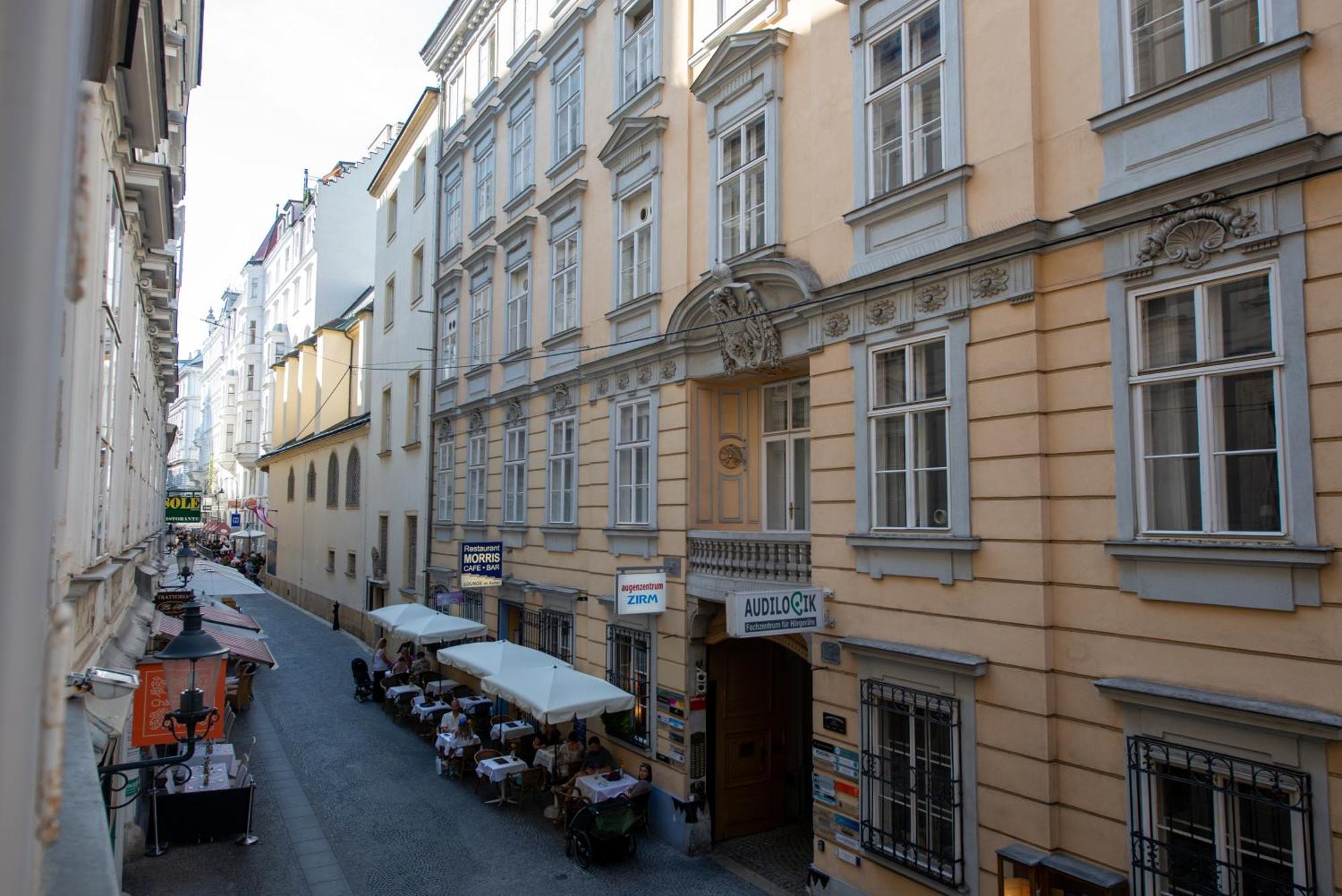 Zum Blauen Karpfen Appartement Wenen Buitenkant foto